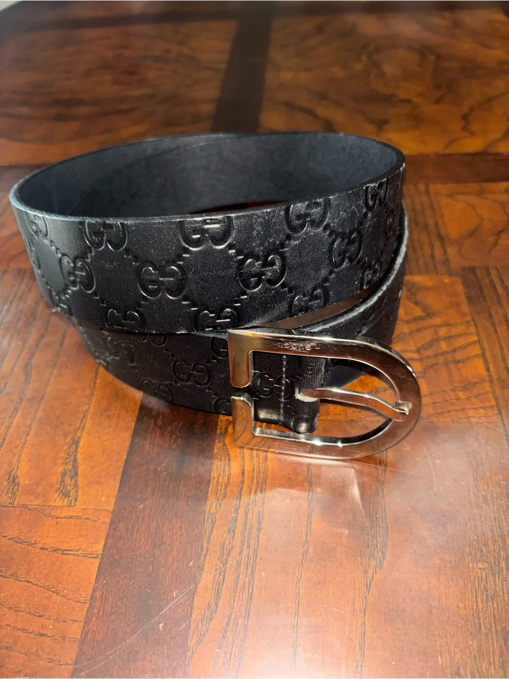 Gucci men leather